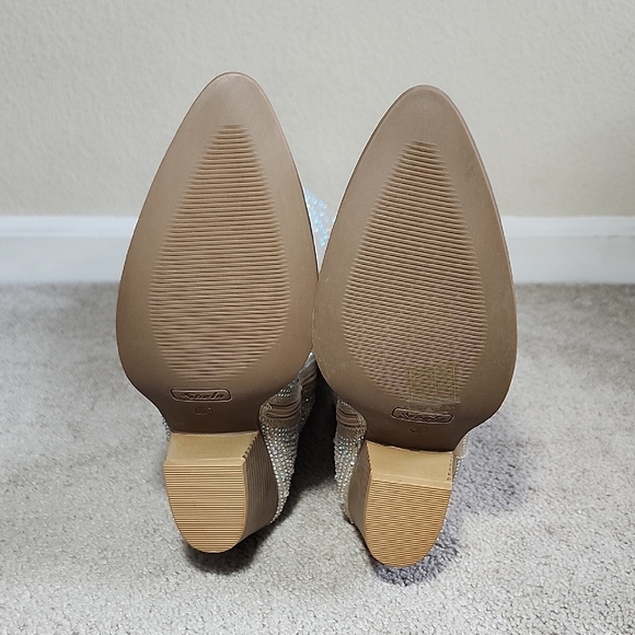 SHEIN Shimmering Silver Over-the-Knee Boots - Picture 6 of 11